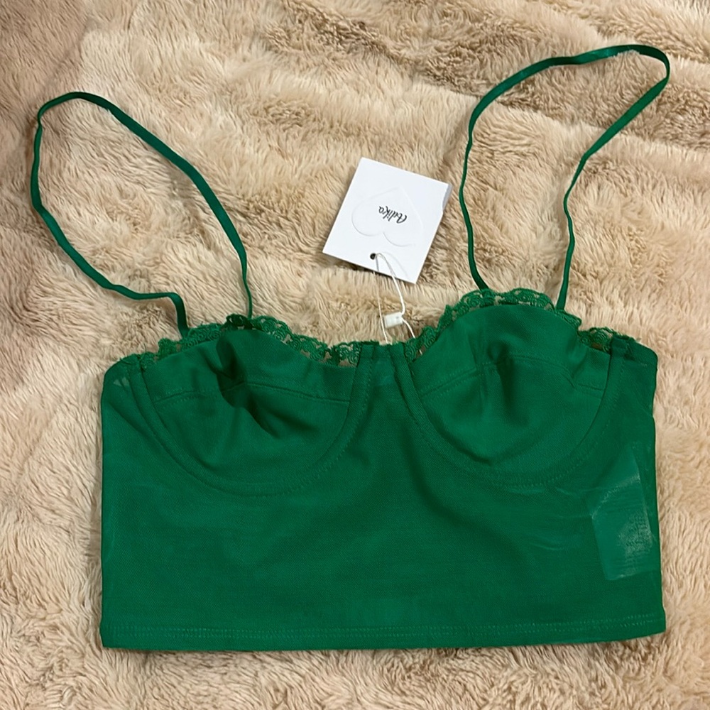 Casa Cupped Mesh Crop Top